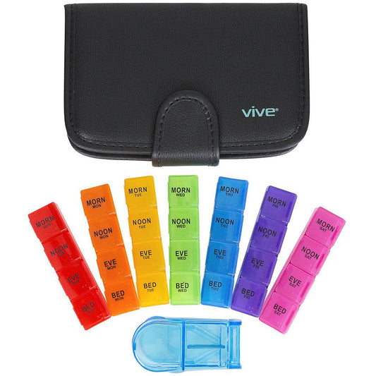 Travel pill organizer